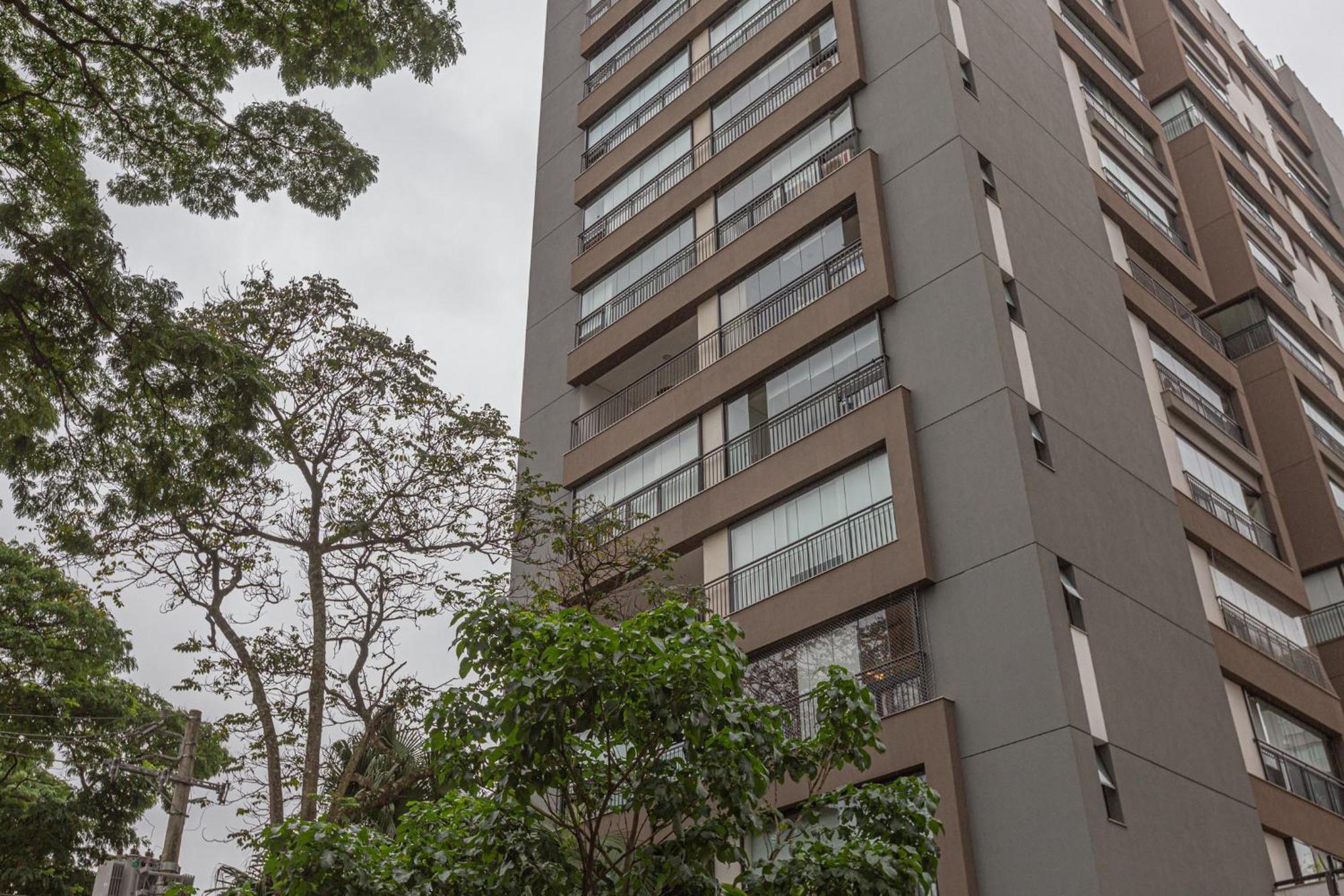 Easy Star - Encantador Ao Lado De Congonhas - Bq01h *